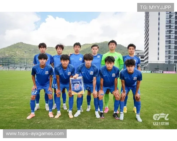 足球联赛在青训扶持中推动俱乐部建立学业支持与升学指导服务，足球青训招生